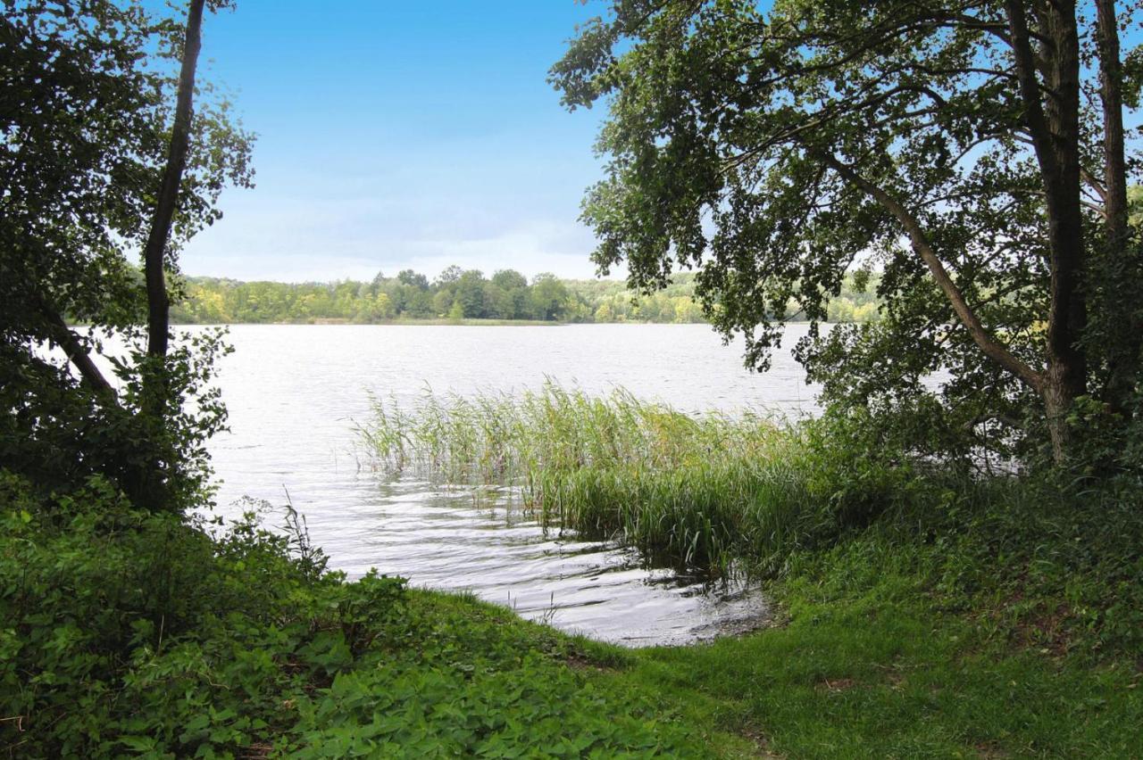 Ferienhaus, Feldberger Seenlandschaft Villa Exterior foto